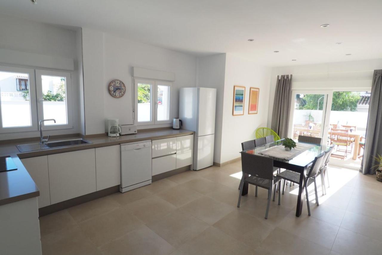 Nerja Paradise Rentals - Villa Catalina מראה חיצוני תמונה