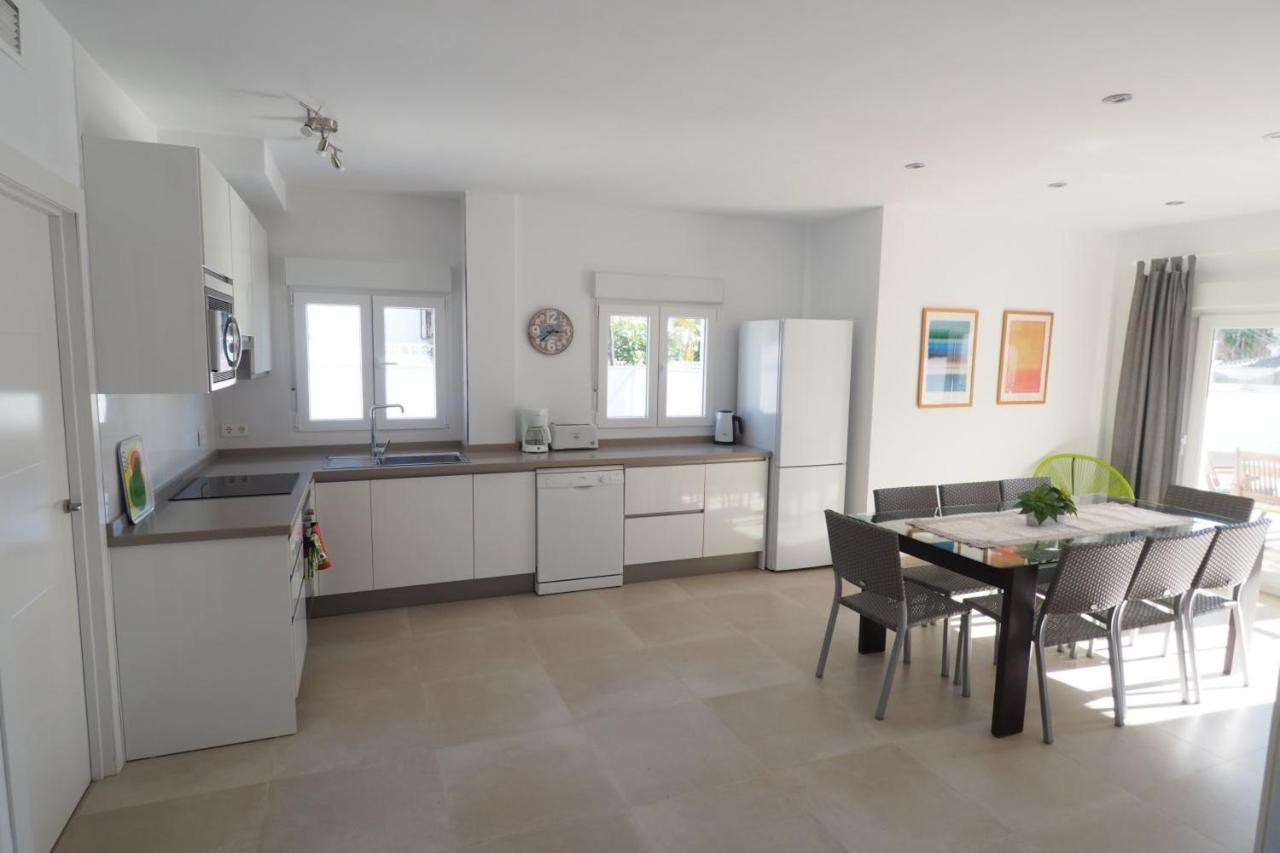Nerja Paradise Rentals - Villa Catalina מראה חיצוני תמונה